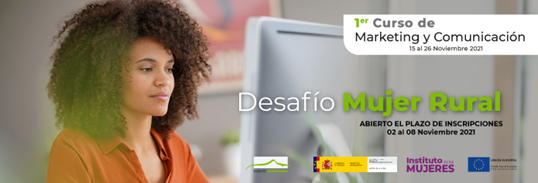 descarga (1) Imagen de una mujer frente a un ordenador, con los datos del curso