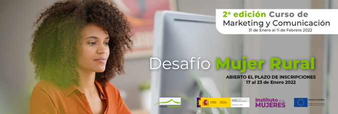 descarga (4) Imagen de una mujer frente a un ordenador, con los datos del curso