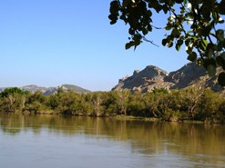 Foto de un paraje natural de un río