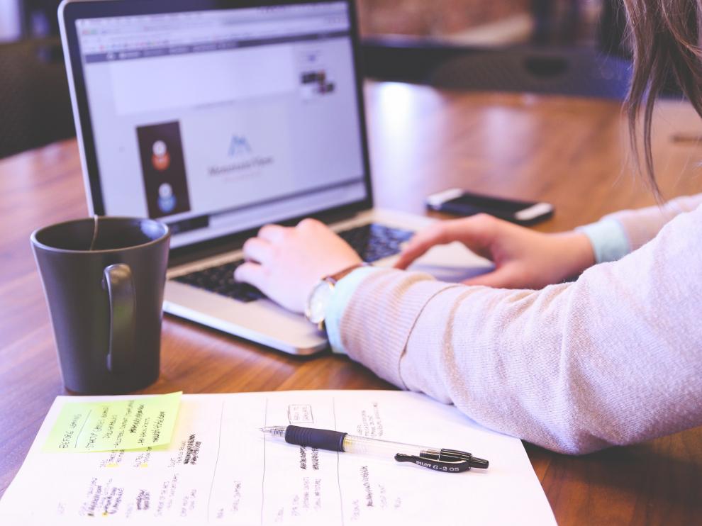 Becas Huesca Becas Especialista en Territorio Rural Inteligente